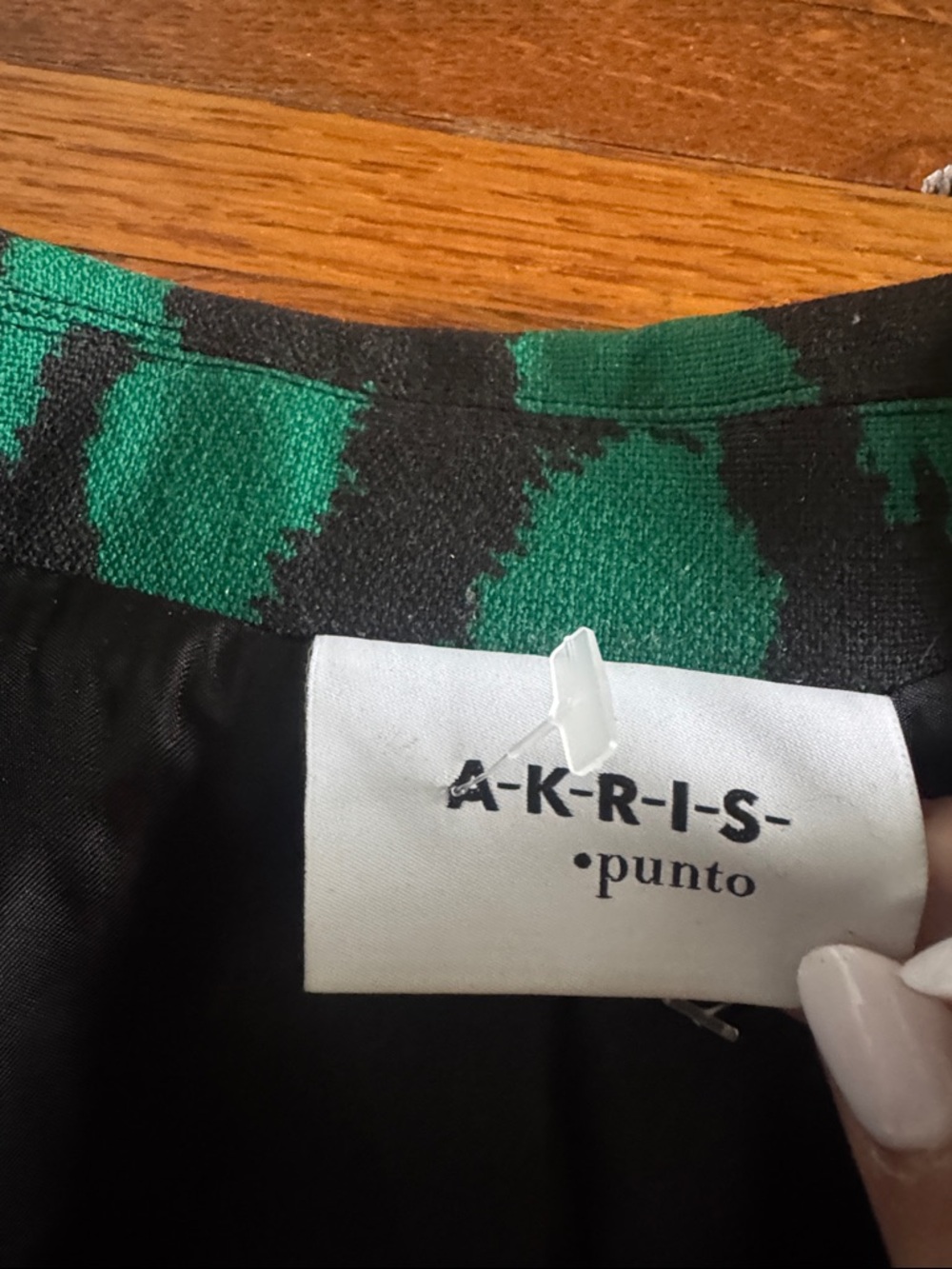 Akris wool Womens Green and Black Patterned Blazer - Picture 2 of 4